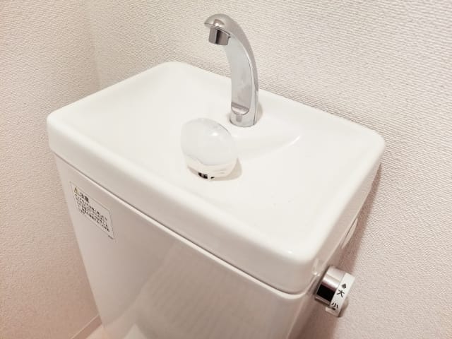  ゆるいトイレレバーの直し方4パターン